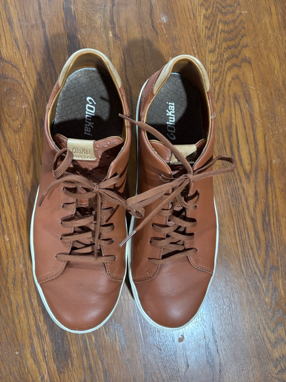 OluKai Men’s Chestnut Brown Leather Low-Top Sneakers - Picture 2 of 4